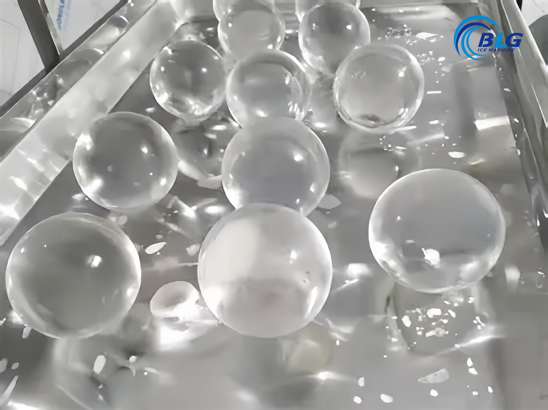 BLG Brand Ball Ice Making Mach - Outdoor Furniture Brands recension och pris